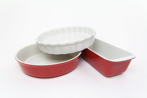 The Party's at Mary's Bakeware Set in Amber