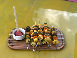 Acacia Serving Rounded cutting board 20" X 11"