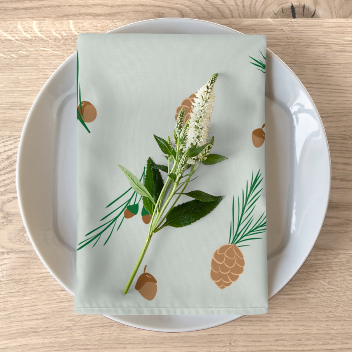 Green Holiday Napkins - Pinecones &amp; Acorns