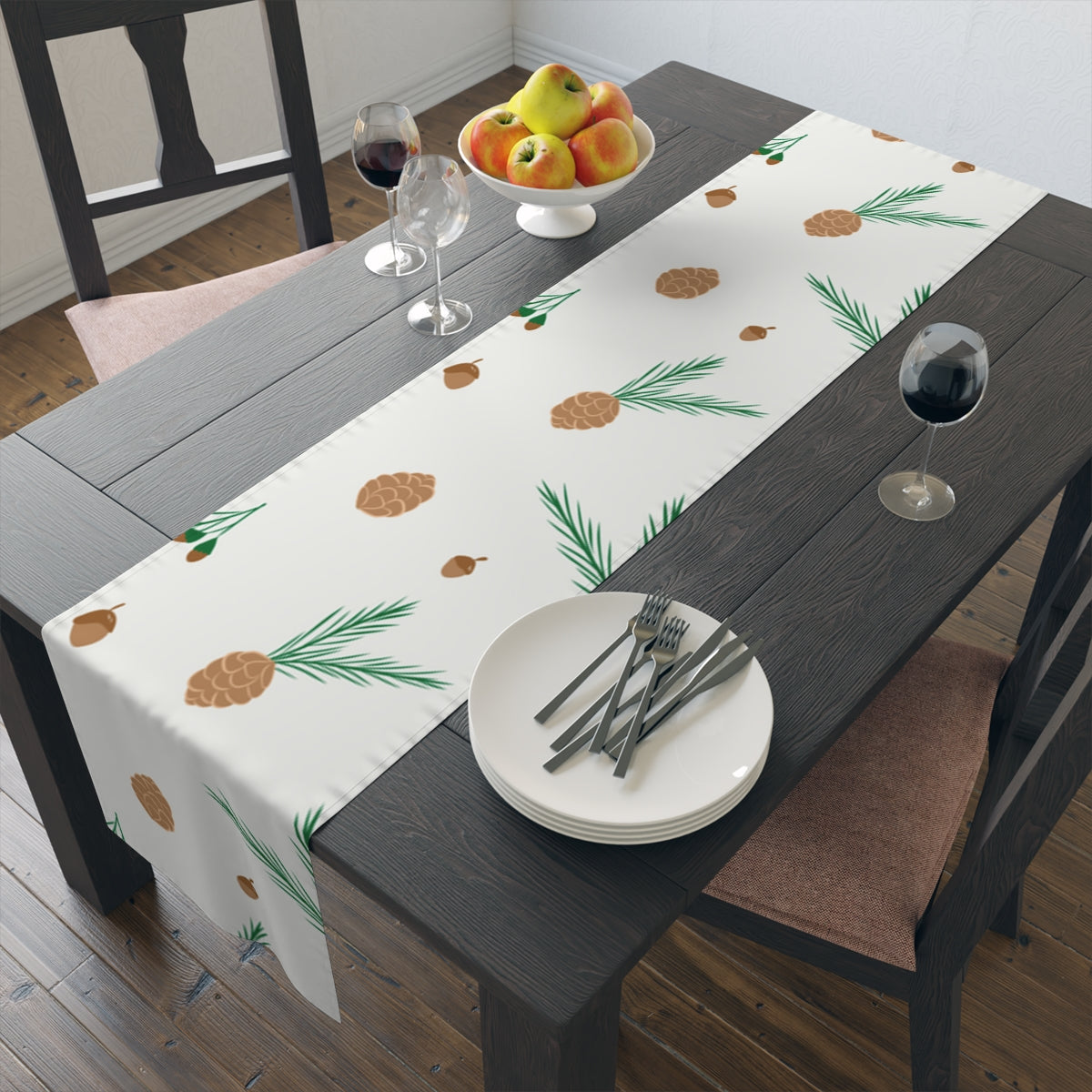 Holiday Table Runner - Pinecones &amp; Acorns