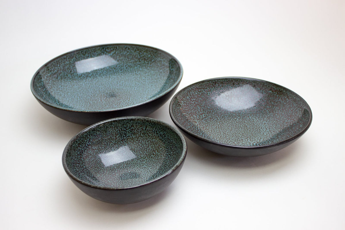 The Party&#39;s at Mary&#39;s - Stoneware Bowls Set in Atlantic