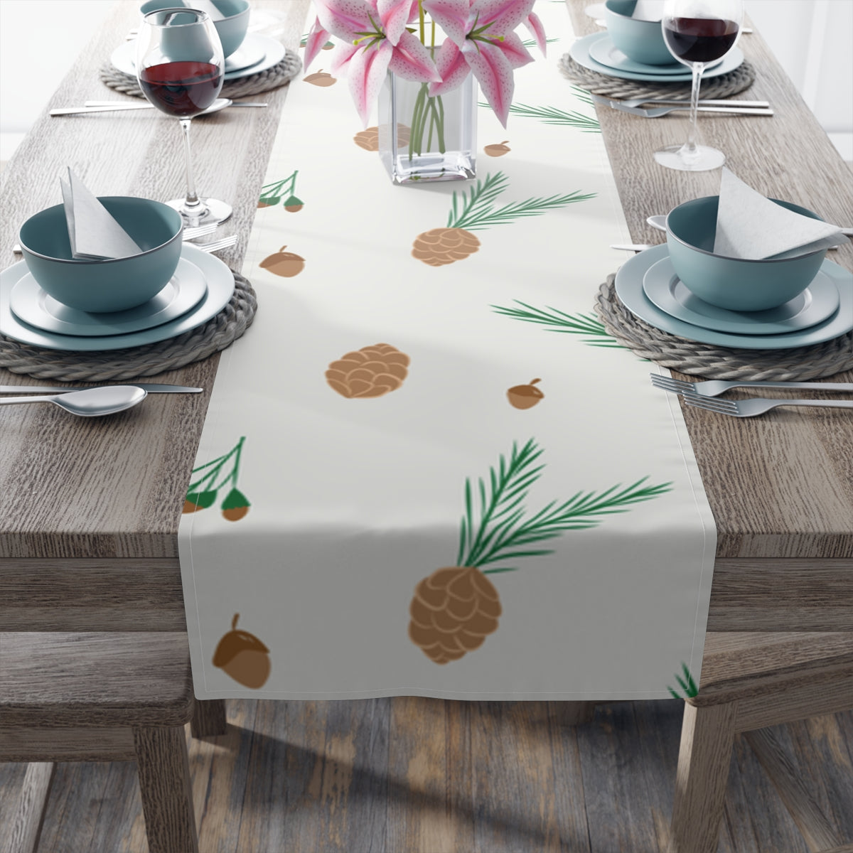 Holiday Table Runner - Pinecones &amp; Acorns