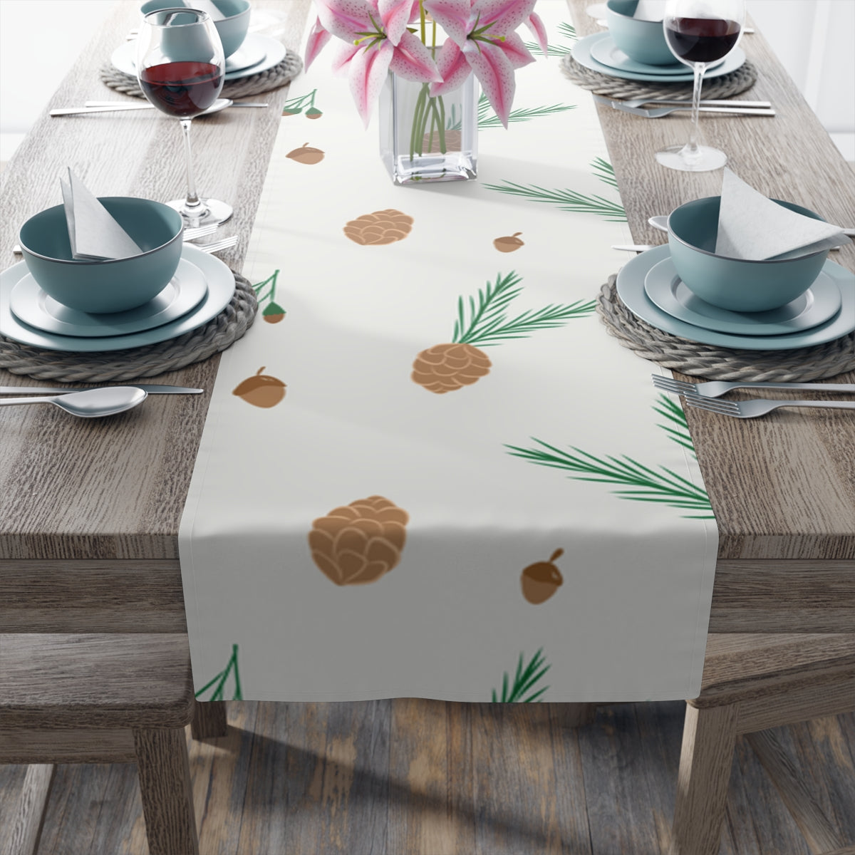 Holiday Table Runner - Pinecones &amp; Acorns