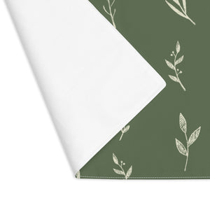 Green Holiday Table Placemat - White Garland