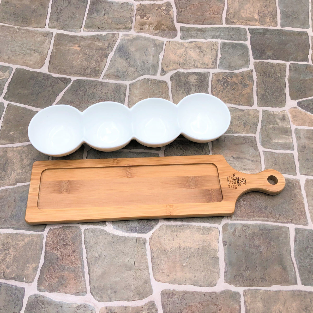 Fine Porcelain Centipede 4 Section Dish