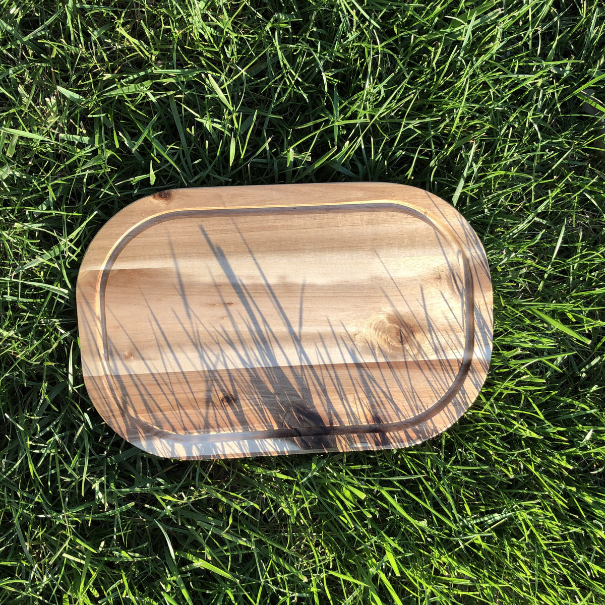 Acacia Serving Rounded Cutting Board